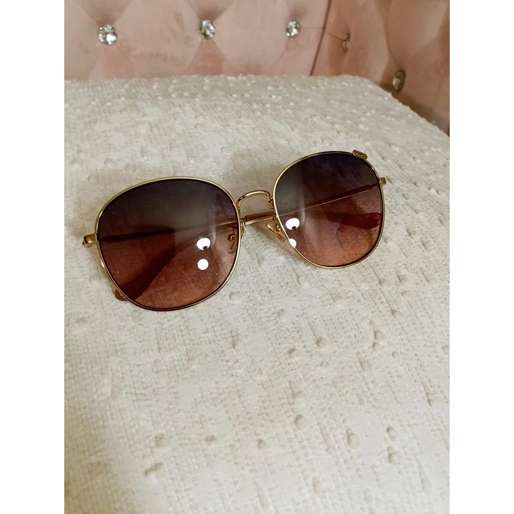 Coach hc stylish designer